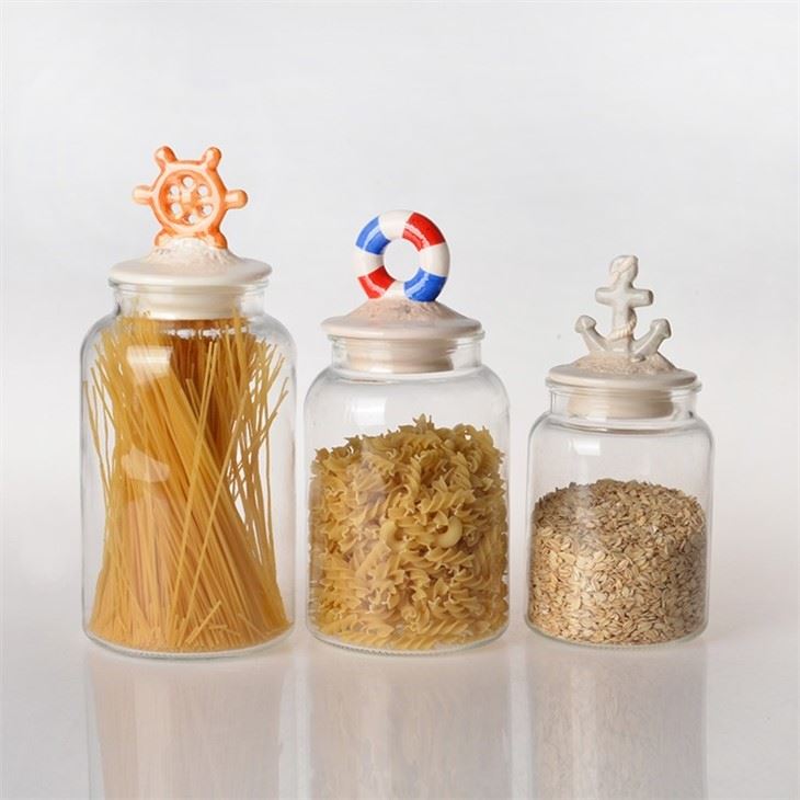Clear Sealed Jar With Lid